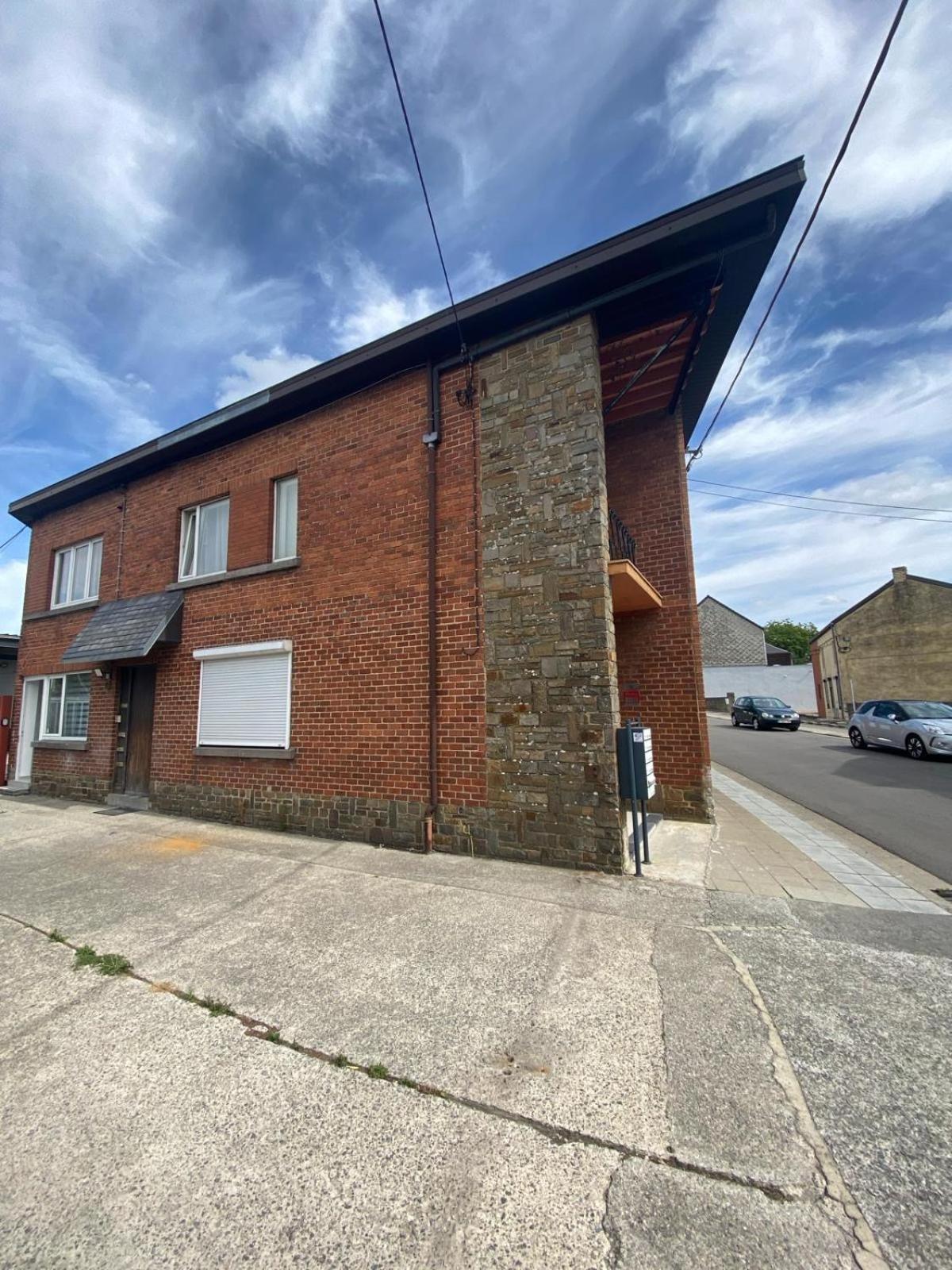 1-C Superbe Appartement Tres Calme Et Bien Decore Charleroi Exteriér fotografie